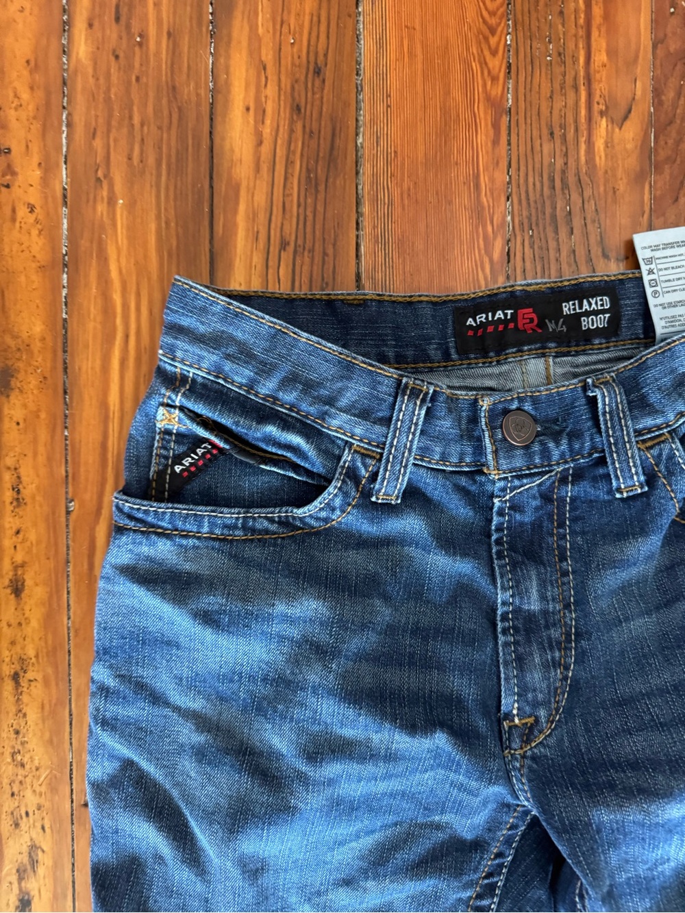 Arias m4 jeans